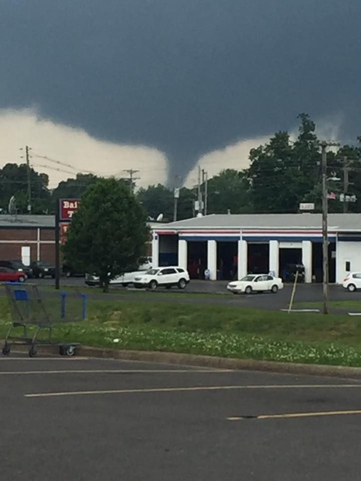 Mayfield tornado videos and photos, information from Kentucky St WPSD
