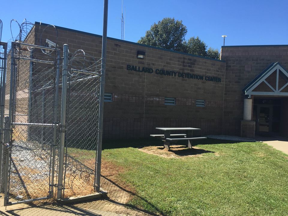 KSP Ballard County deputy jailer had sexual contact with inmate WPSD