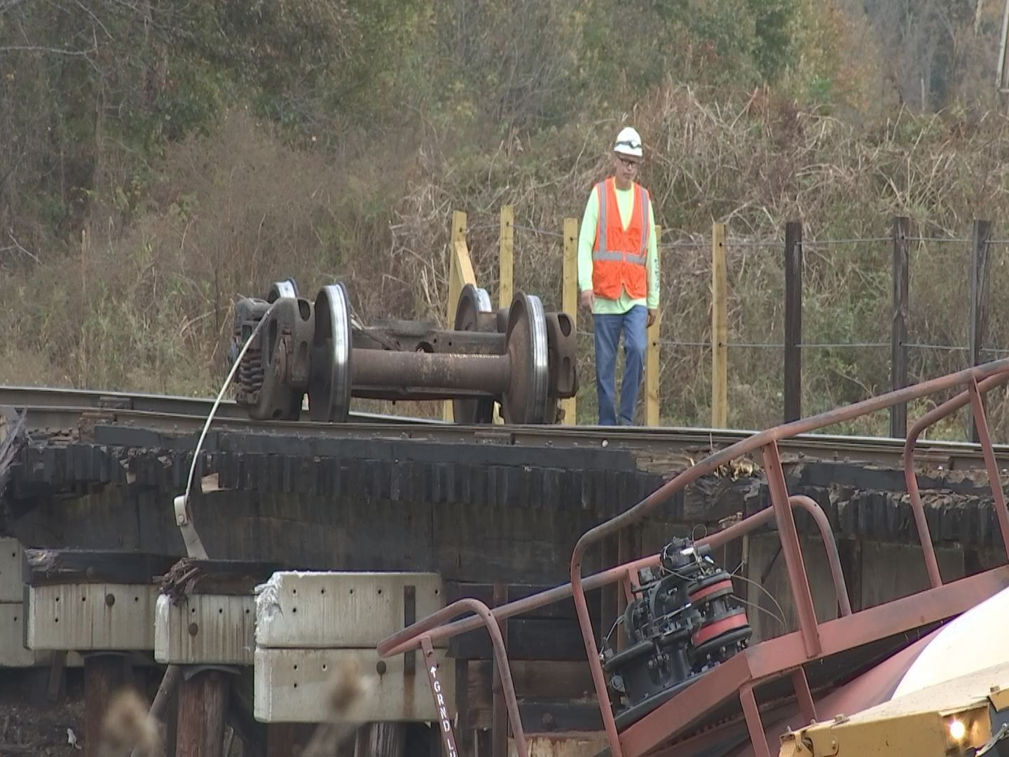 Train carrying chemicals derails in Calvert City WPSD Local 6 Your